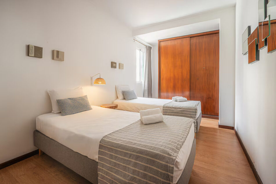 Portola Penthouse 26