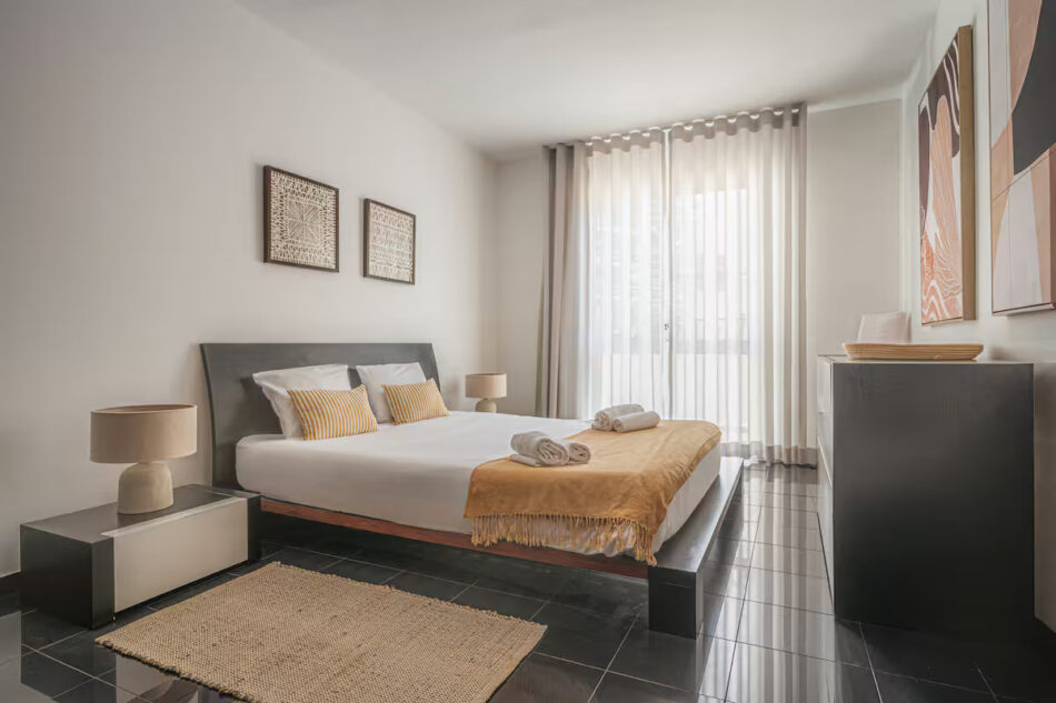Portola Penthouse 29