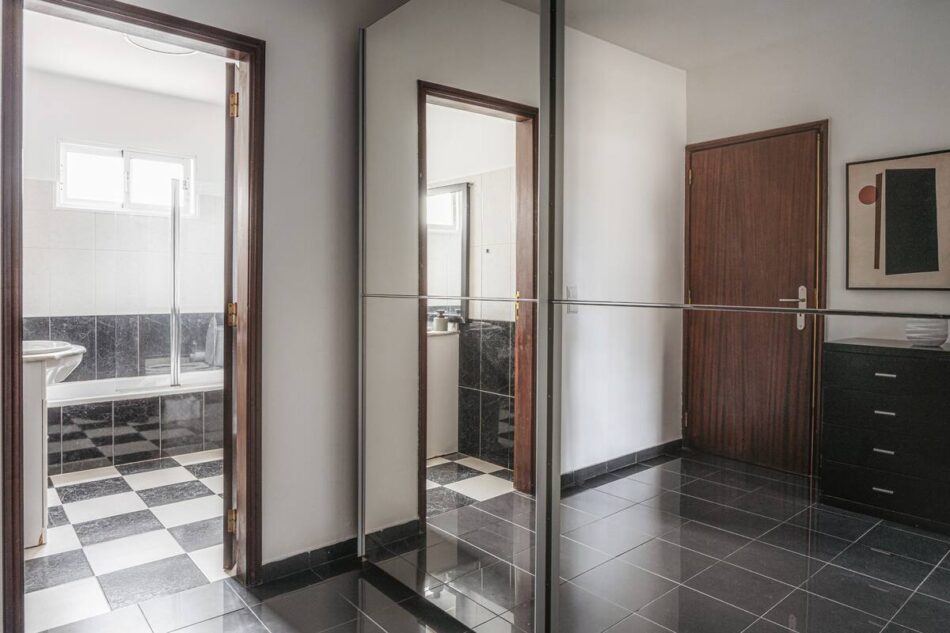 Portola Penthouse 38
